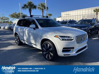 Used 2025 Volvo XC90 T8 Plus w/ Protection Package Premier
