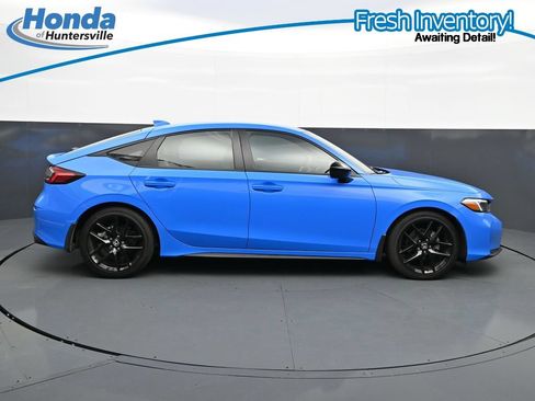 Used 2025 Honda Civic Sport image 11