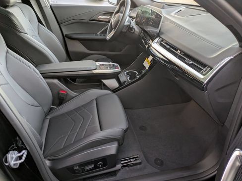 New 2026 BMW X2 xDrive28i AWD/4WD image 23