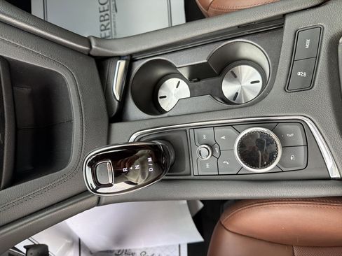 Used 2020 Cadillac XT5 Premium Luxury image 16