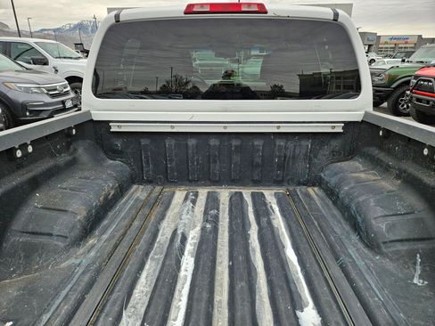 Used 2006 Nissan Frontier SE w/ (P01) Power Pkg image 31