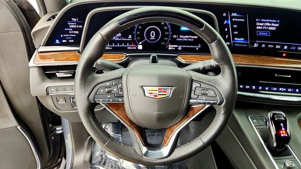 Used 2021 Cadillac Escalade ESV Sport Platinum AWD/4WD image 13