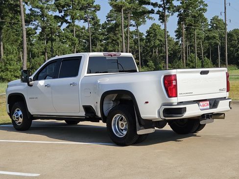 Used 2022 Chevrolet Silverado 3500 High Country w/ Safety Package II AWD/4WD image 6