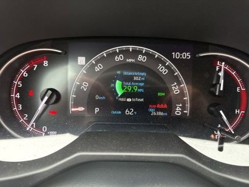 Used 2023 Toyota RAV4 XLE Premium AWD/4WD image 5