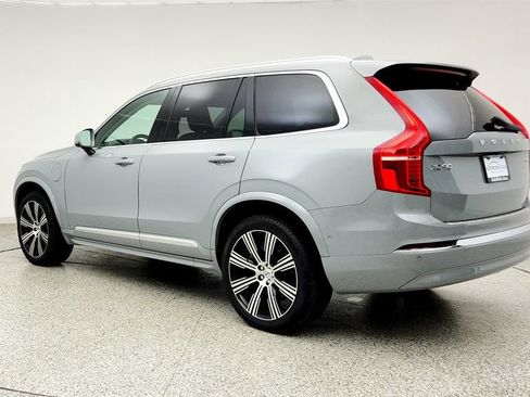 Used 2025 Volvo XC90 T8 Plus w/ Protection Package Premier AWD/4WD image 7