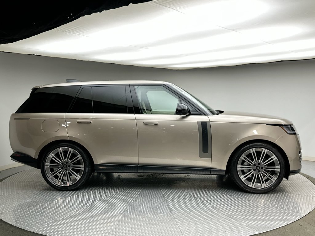 New 2027 Land Rover Range Rover SE AWD/4WD image 4
