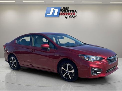 Used 2019 Subaru Impreza 2.0i Premium image 3