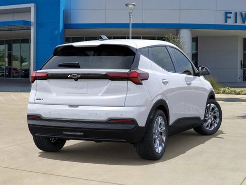 New 2027 Chevrolet Bolt LT w/ Comfort Package FWD image 4