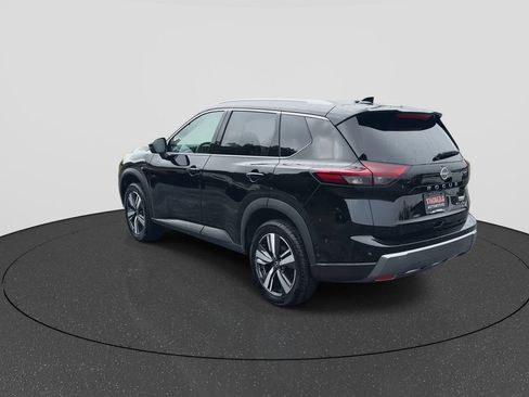 Used 2026 Nissan Rogue SL AWD/4WD image 6