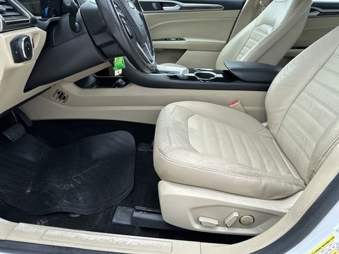 Used 2013 Ford Fusion SE image 13