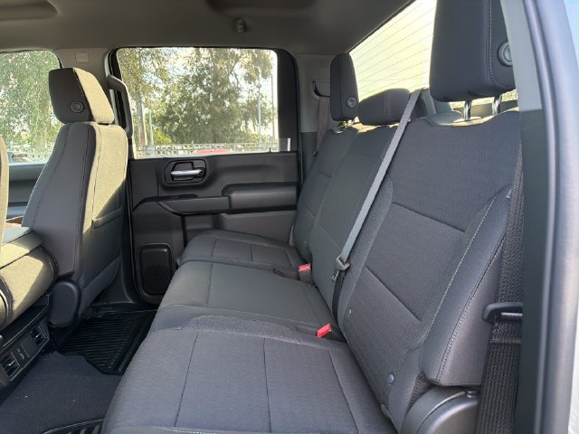 New 2026 Chevrolet Silverado 2500 Custom w/ Custom Value Package AWD/4WD image 15