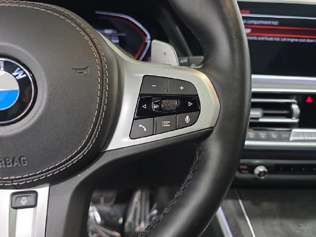 Used 2022 BMW X5 xDrive40i w/ M Sport Package AWD/4WD image 18
