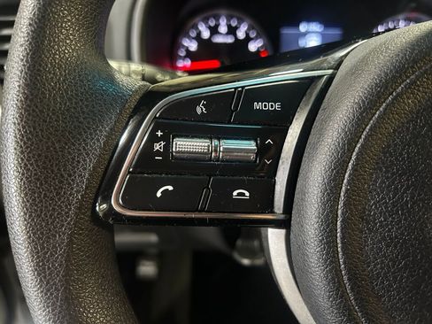Used 2020 Kia Sportage LX w/ LX Popular Package image 8