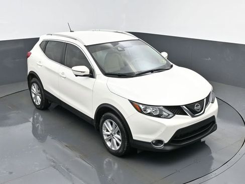 Used 2019 Nissan Rogue Sport SV w/ Technology Package AWD/4WD image 20