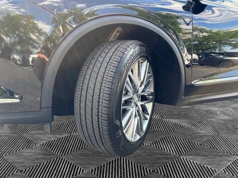 Used 2023 Acura MDX SH-AWD w/ Advance Package image 29
