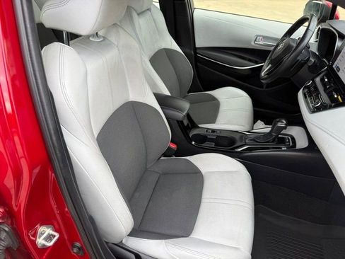 Used 2023 Toyota Corolla XSE FWD image 11