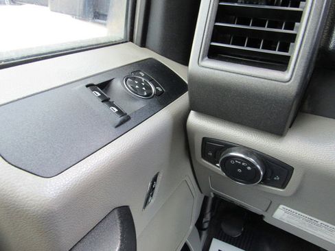 Used 2019 Ford F550 4x4 Regular Cab Super Duty image 49