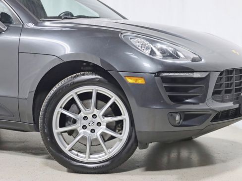 Used 2017 Porsche Macan image 5