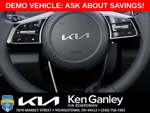 New 2025 Kia Seltos EX image 22