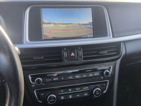 Used 2020 Kia Optima Premium image 20
