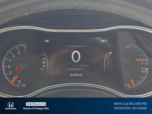 Used 2018 Jeep Grand Cherokee Laredo AWD/4WD image 32