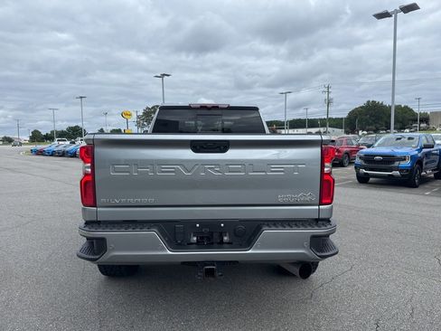 Used 2024 Chevrolet Silverado 2500 High Country w/ Z71 Off-Road Package image 4