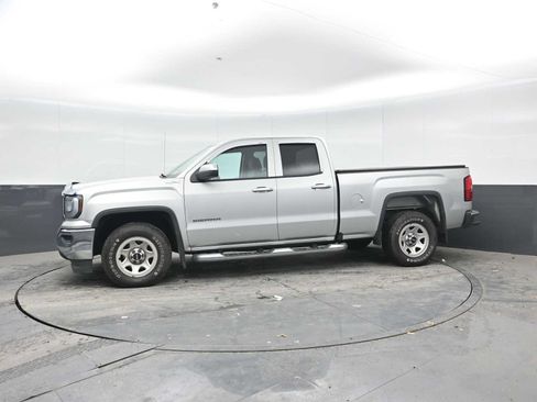 Used 2019 GMC Sierra 1500 Limited w/ Sierra Convenience Package AWD/4WD image 4