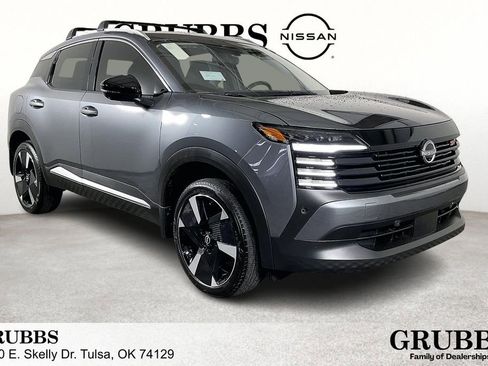 New 2026 Nissan Kicks SR w/ Cold Weather Package image 1