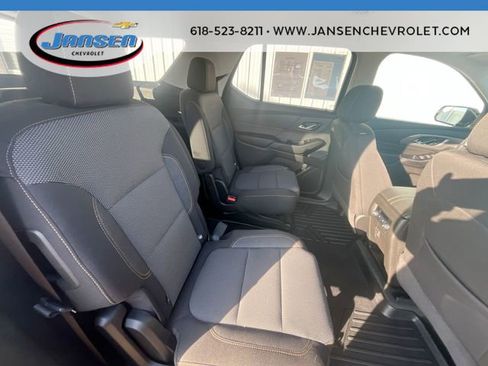 Used 2019 Chevrolet Traverse LT image 26