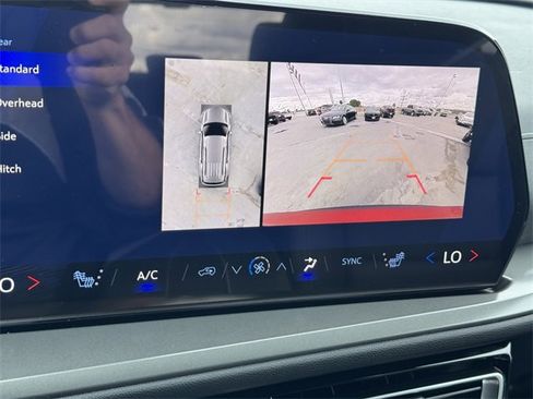 New 2026 Chevrolet Traverse LT w/ Midnight/Sport Edition image 14