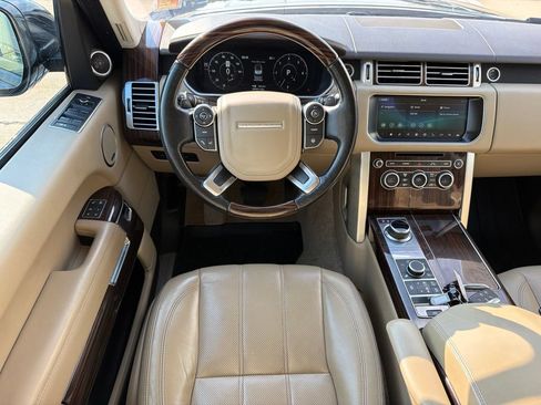 Used 2017 Land Rover Range Rover HSE AWD/4WD image 22
