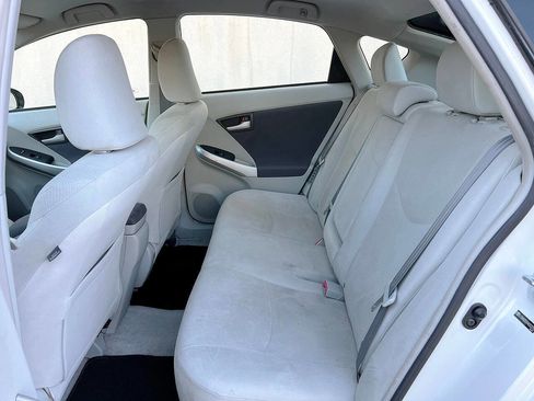 Used 2010 Toyota Prius Five image 39