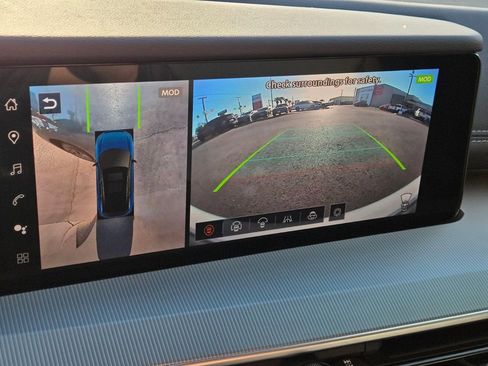 Certified 2025 Nissan Murano SL w/ Cargo Package image 29