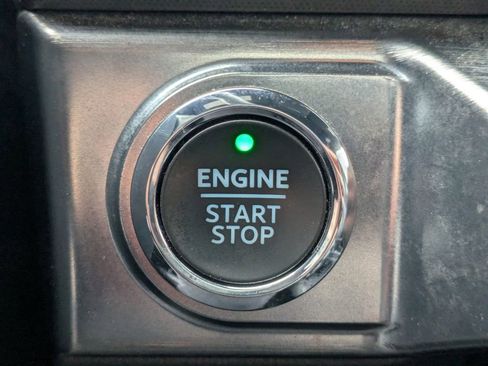 Used 2022 Ford F150 Lariat w/ Equipment Group 502A High AWD/4WD image 35