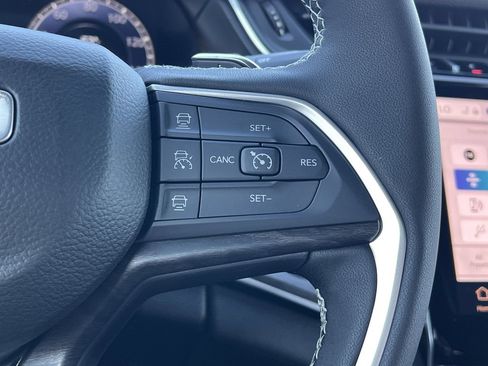 New 2025 Jeep Grand Cherokee Limited AWD/4WD image 13