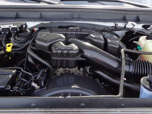 Used 2016 Ford F350 XL image 12