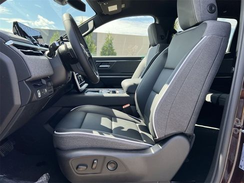 New 2026 GMC Sierra EV Elevation image 13