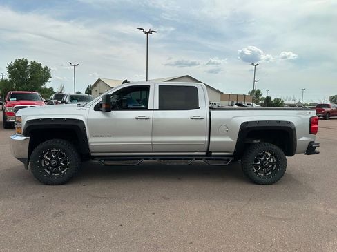 Used 2016 Chevrolet Silverado 2500 LT AWD/4WD image 34