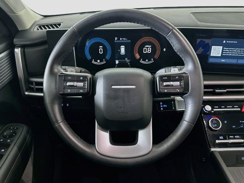 Used 2025 Hyundai Santa Fe SEL FWD image 18