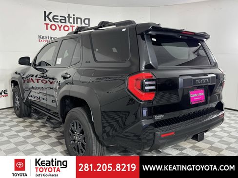 New 2026 Toyota 4Runner SR5 image 10