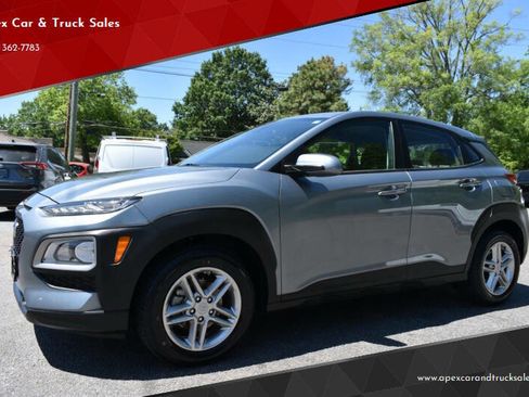 Used 2021 Hyundai Kona SE FWD image 1