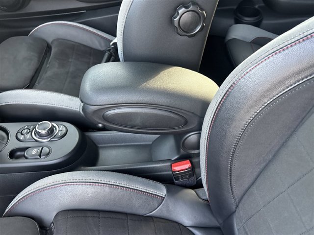 Used 2023 MINI Cooper John Cooper Works FWD image 22