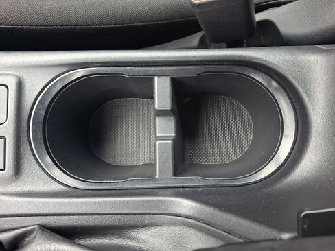 Used 2018 Subaru Impreza 2.0i AWD/4WD image 23