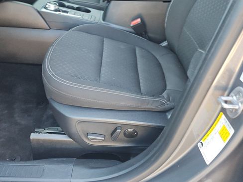 Used 2024 Ford Escape Active AWD/4WD image 11
