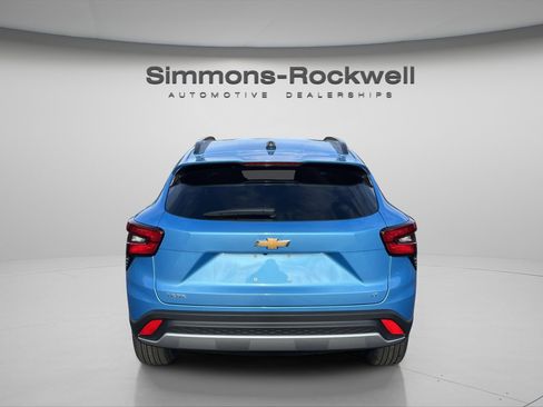 New 2026 Chevrolet Trax LT image 6