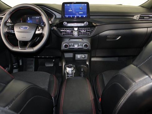 Certified 2025 Ford Escape ST-Line image 13