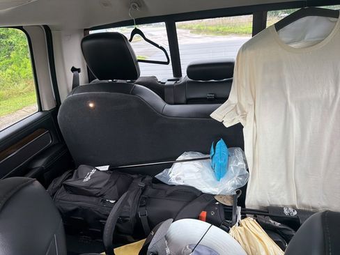 Used 2024 RAM 2500 Laramie AWD/4WD image 16