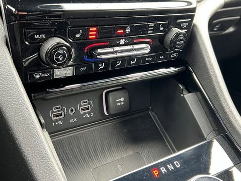 Used 2023 Jeep Grand Cherokee Altitude image 26