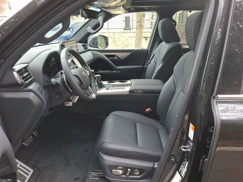 New 2026 Lexus LX 600 F Sport AWD/4WD image 7