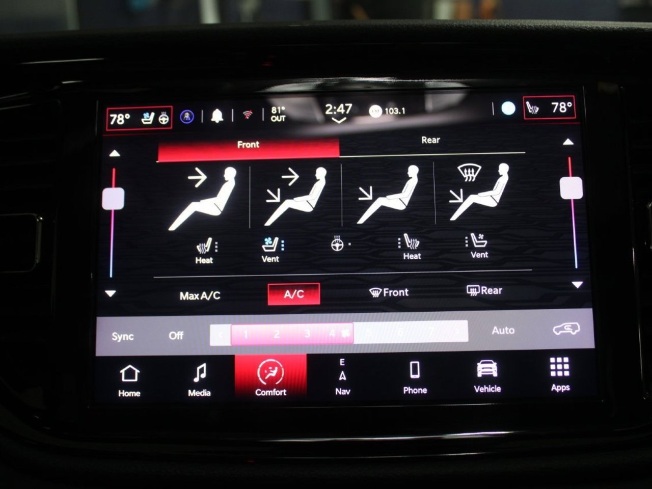 Used 2024 Dodge Durango GT RWD image 3